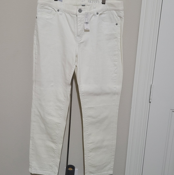 New York & Company Women's Skinny Ankle Jeans - Picture 1 of 4